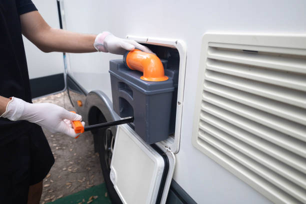 Best Luxury portable toilet rental  in Burnham, PA